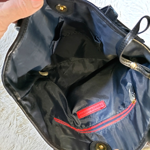 NWOT Tommy Hilfiger oversized shoulder/tote bag - Picture 7 of 9